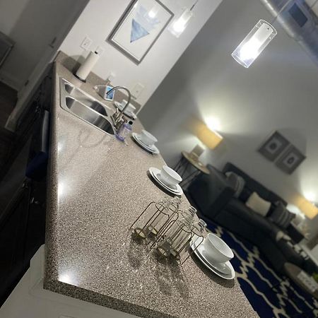 Industrial Smart Home Apartment In The Center Of Downtown Мемфис Экстерьер фото