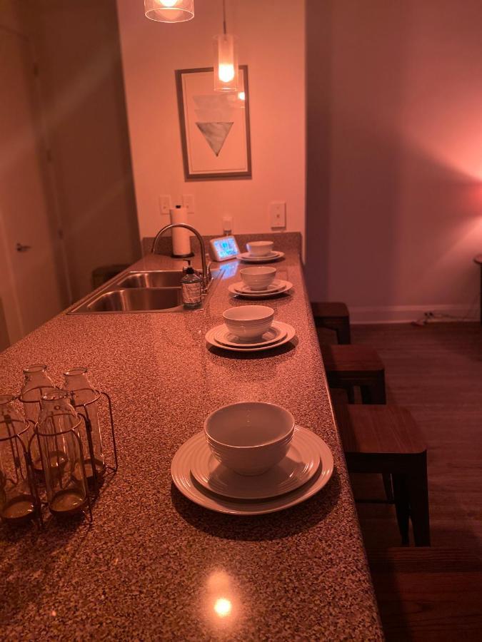 Industrial Smart Home Apartment In The Center Of Downtown Мемфис Экстерьер фото